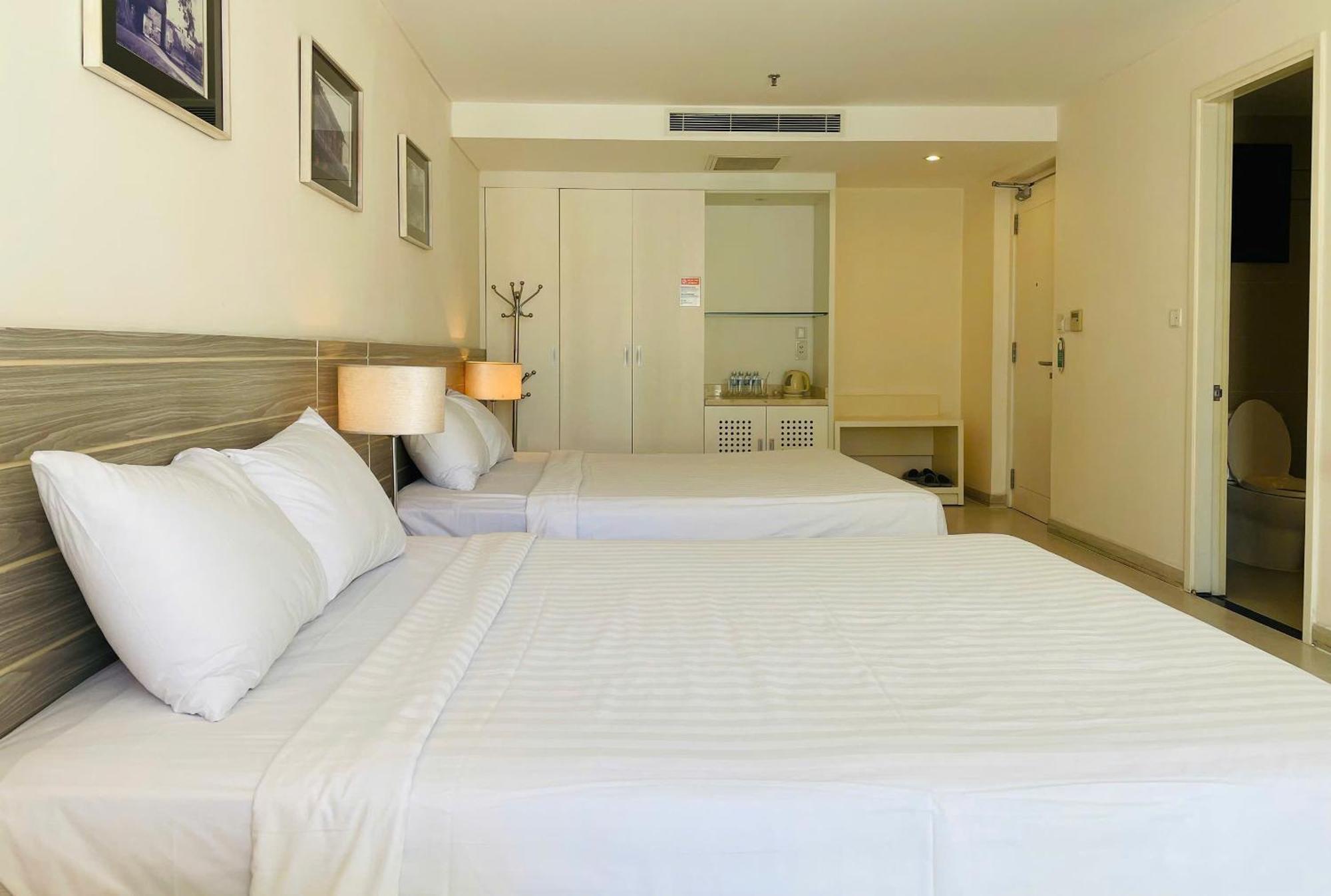 Nhi Phi Hotel Нячанг Экстерьер фото